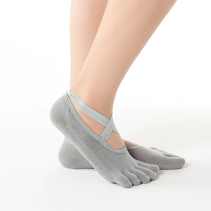 Yoga Anti-Slip Socks 1 Pairs Women Pilates Backless Silicone Non-Slip Socks Ladies Breathable Ballet Dance Gym Pilates Socks